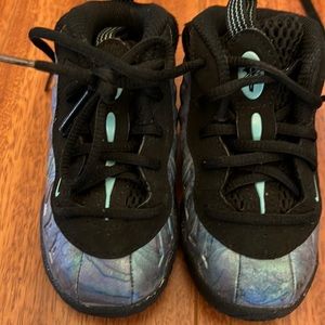 Nike foamposite  little Positron One XX size 5c kids